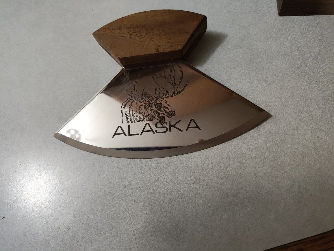 Alaska Cheese Cutter