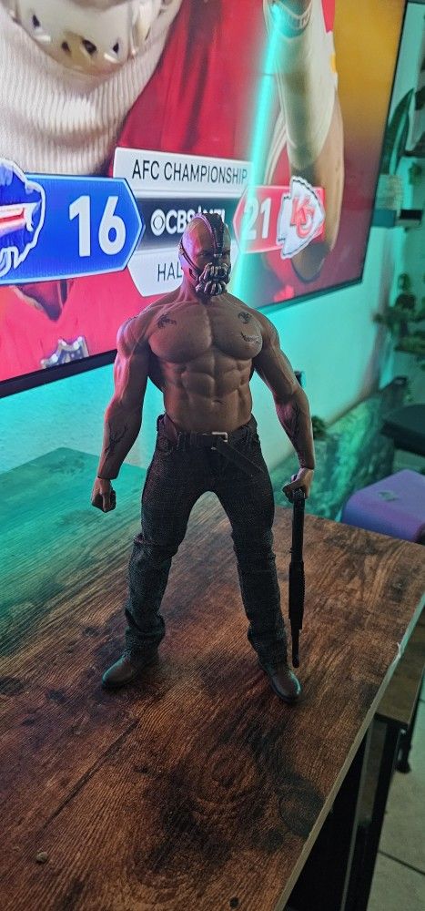 1/6 Bane Loolin For Trade For Other 1/6 Figure