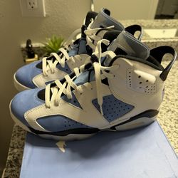 Jordan 6 UNC Size 9.5
