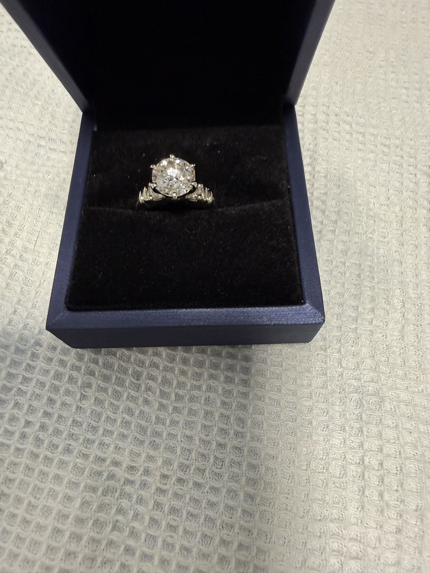 3 1/2k Diamond Ring