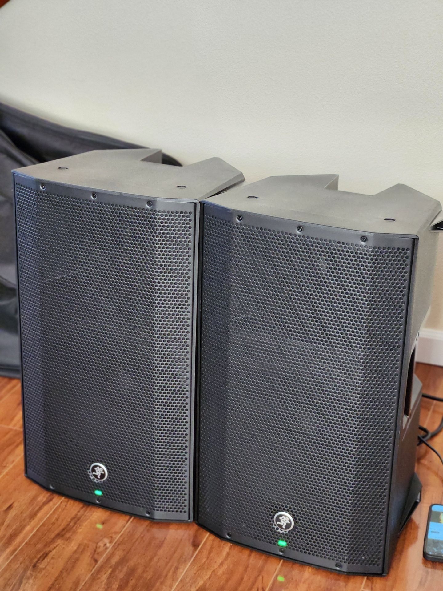 Mackie Thump 12BST Boosted 1300w 12” Powered Loudspeaker (Pair)