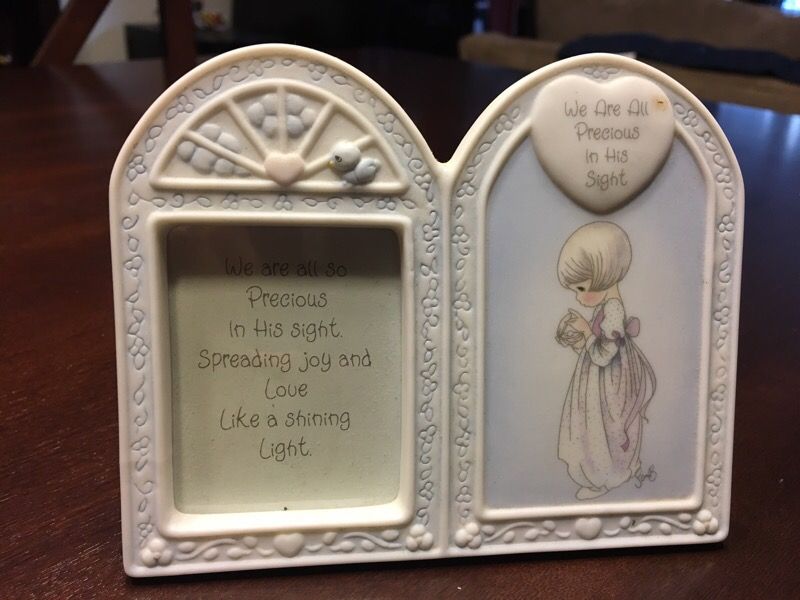 Precious Moments Decor