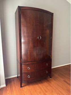 Ethan Allen Avenue Collection Bow Front Armoire / Wardrobe Cabinet