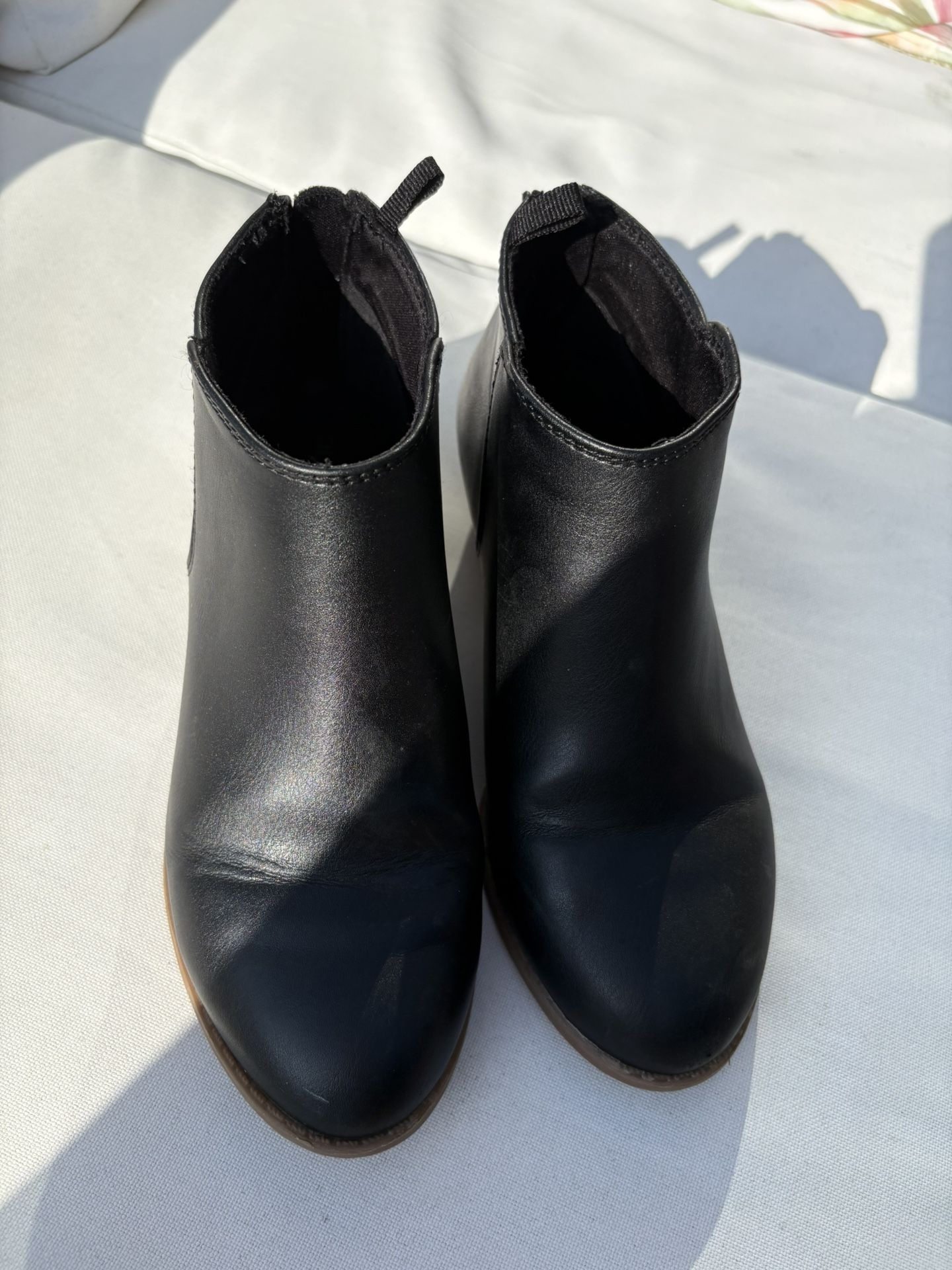 Old Navy Girls Black Booties Boots Ankle Sz 1
