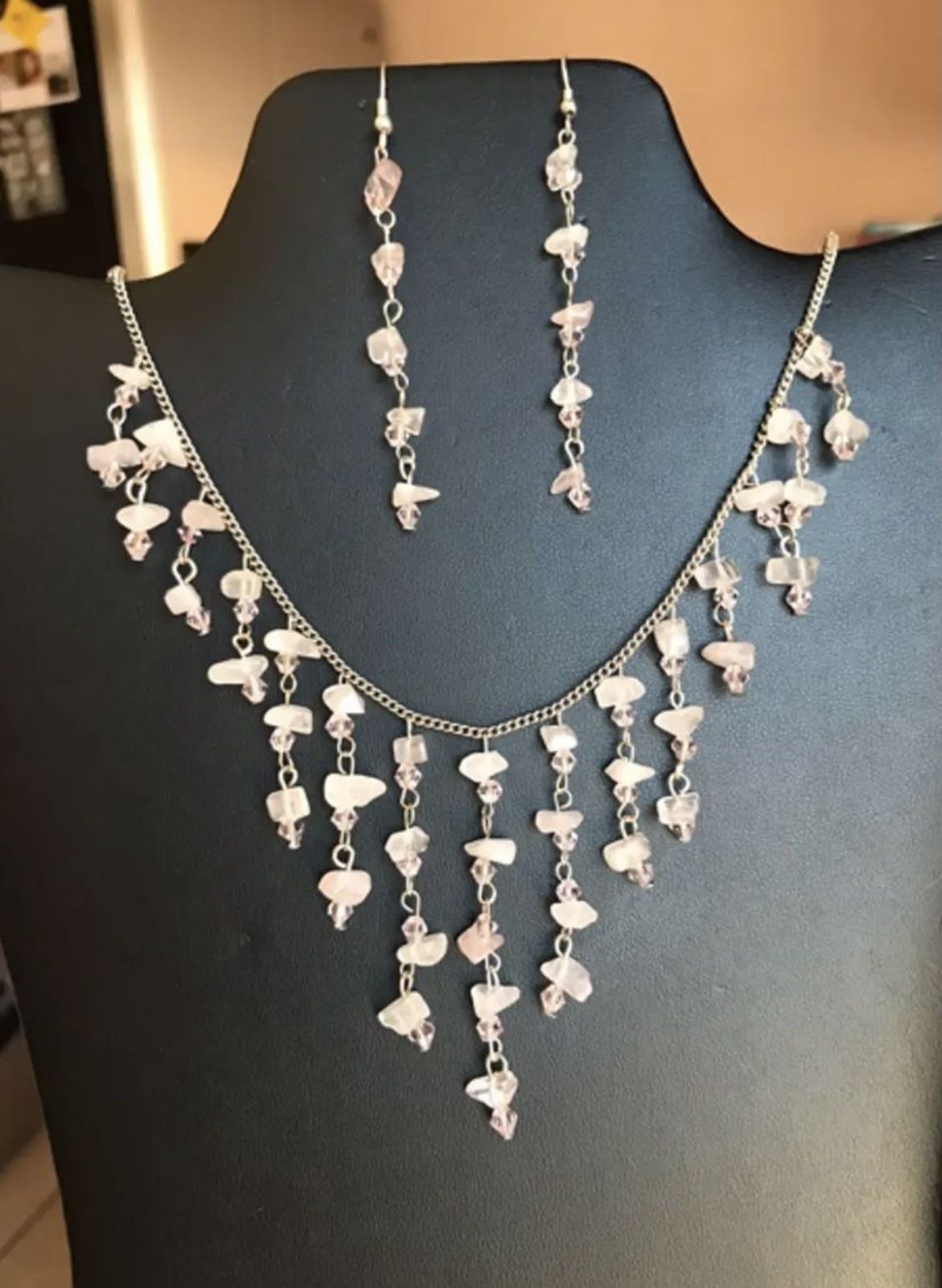 🍀Handmade By Marele22 Genuine Quartzs Choker Necklace Set $25 Set 🎈