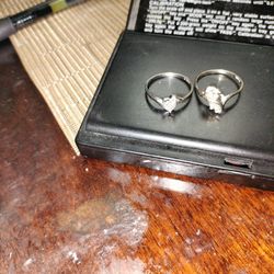 2 Anillos De Oro Blanco De 14Kilates De Mujer