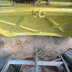 Duster Trunk Lid