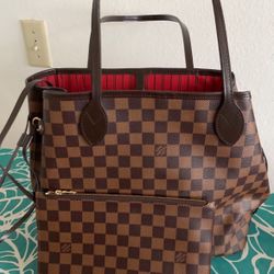 Louis Vuitton Neverfull 