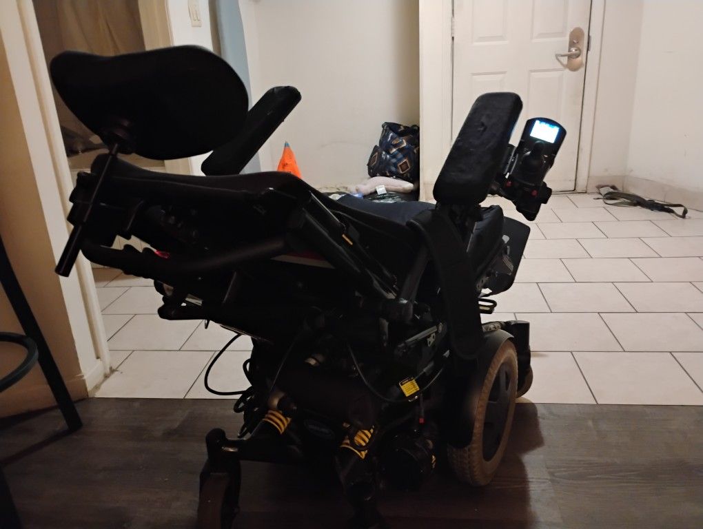 Motorized Wheelchair