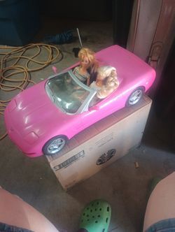 Barbie Corvette With Two Barbies