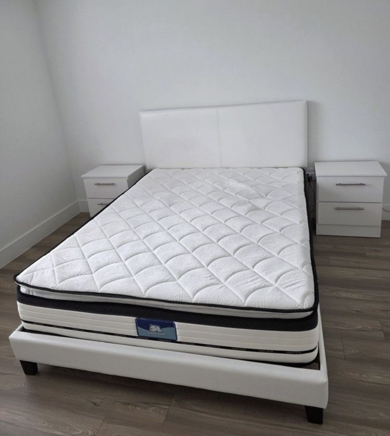 Full Size Bedroom Set Whit Mattress - Juego De Cuarto Tamaño Full Con Colchon