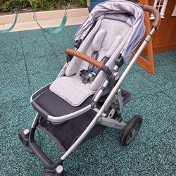 Uppababy Vista Stroller with Rumbleseat and Bassinet