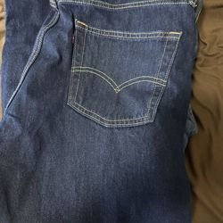 9 pair jeans Levi’s