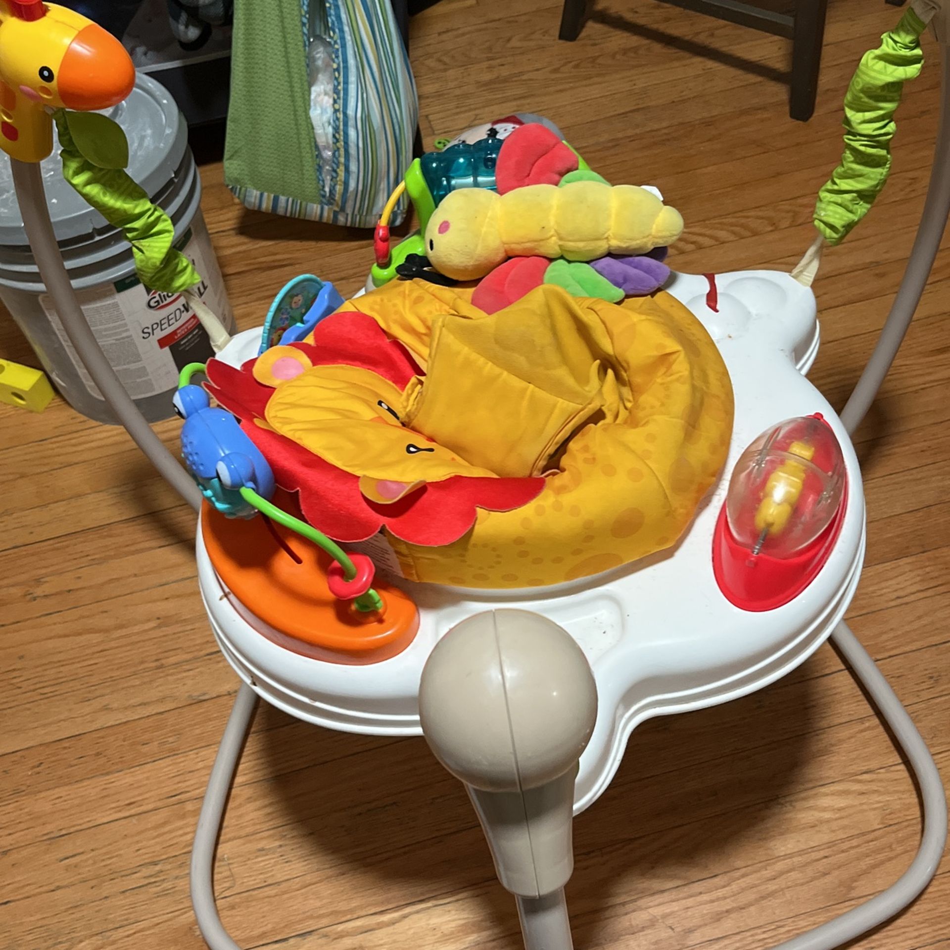 Bouncy, Sleeping Side Bassinet Need Cleaning/washing