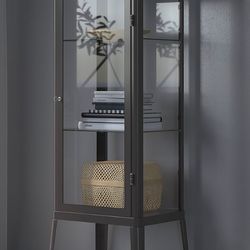 Enclosed display case