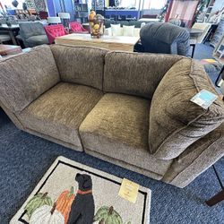 Brand New 2pc Brown Loveseat 