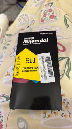 iPhone 17e privacy screen protectors, rated 9H with camera guards