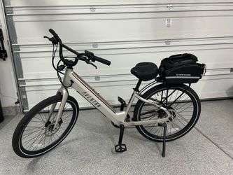 Aventon Pace 4