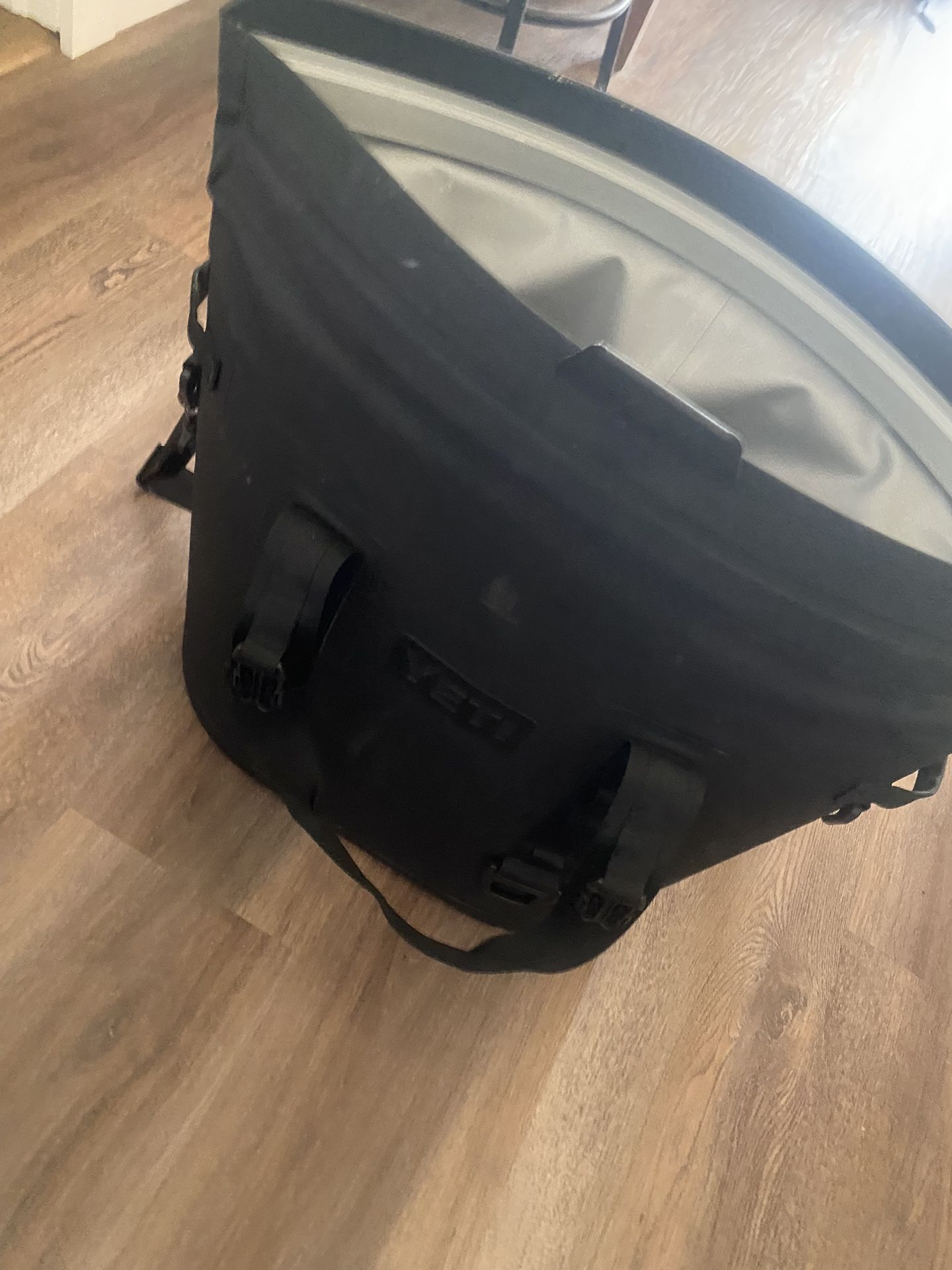 Yeti Hopper M30