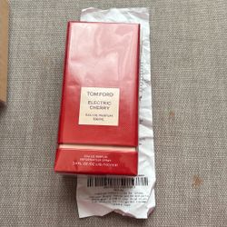 Tom Ford Electric Cherry Fragrance 