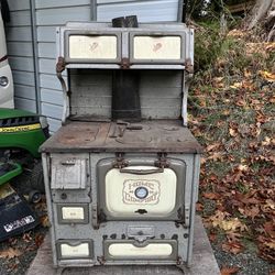 Home Comfort Antique Wood Cooking Stove