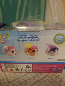 Zhu Zhu Pets - Vacation Peanut 4 Hamster Toy with Sound and