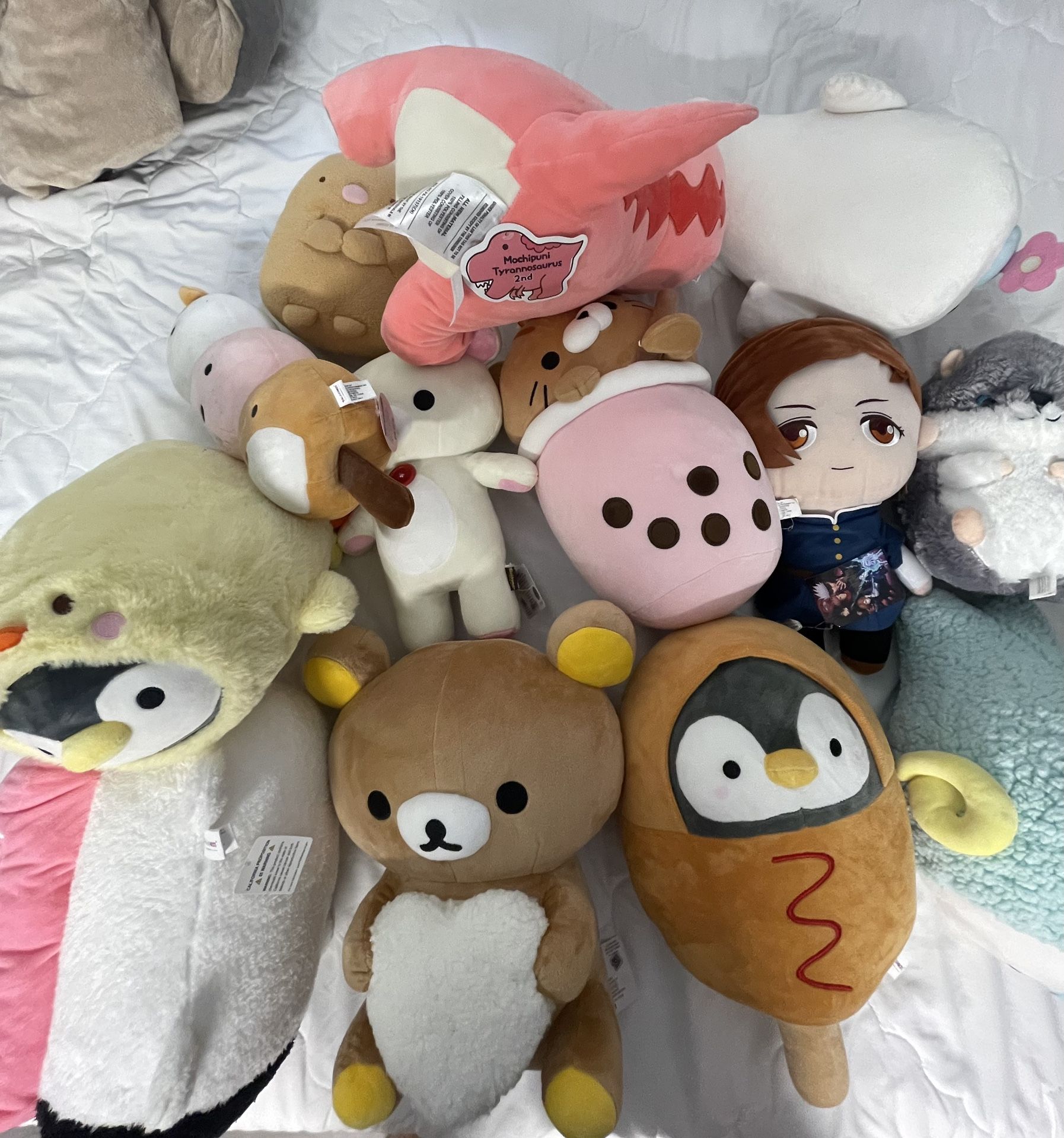 Assorted Plushies (mainly round1) Lot