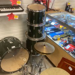 Drum Set