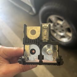 G35 Battery Fuse 