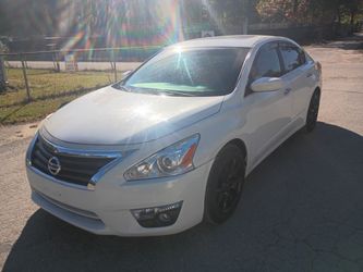 2025 Nissan Altima