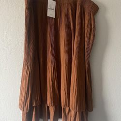 B Skies Are Blue, Women’s Camel Layered Midi Pleated Skirt, Plus Size 2X NWT