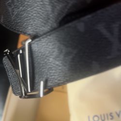 Louis Vuitton LV Initiales (40mm 105/42 LVSize)Monogram Eclipse belt