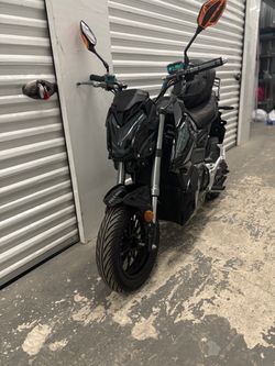 2022 Fly E-Bike Z6 Electric Motorcycle - Battery Charges Great - Storage BOS (No Key)