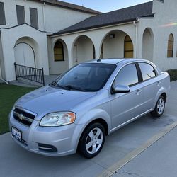 2010 Chevrolet Aveo LT 4cylinder