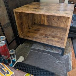 ​🔥 Moving Sale! Small Rustic/Industrial Side Table / End Table