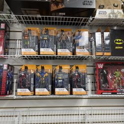 Toys Figures Pops Videogames 11am-7pm Gamehogs $10-$1000 