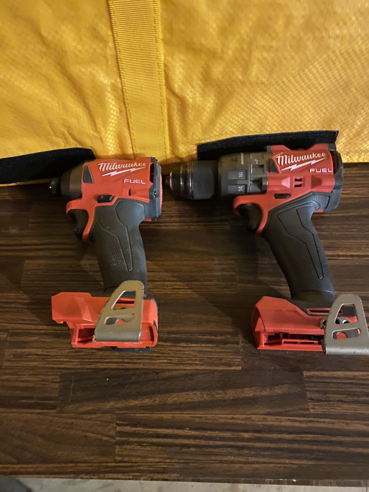 Milwaukee 18 V impact and hammer drill