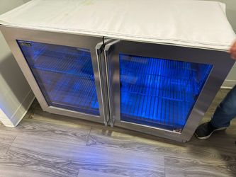 Perlick Dual-Door Stainless Steel Wine Cooler – $3,000 (NYC)