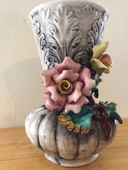  Vintage vase