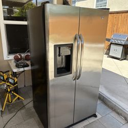 LG FRIDGE 