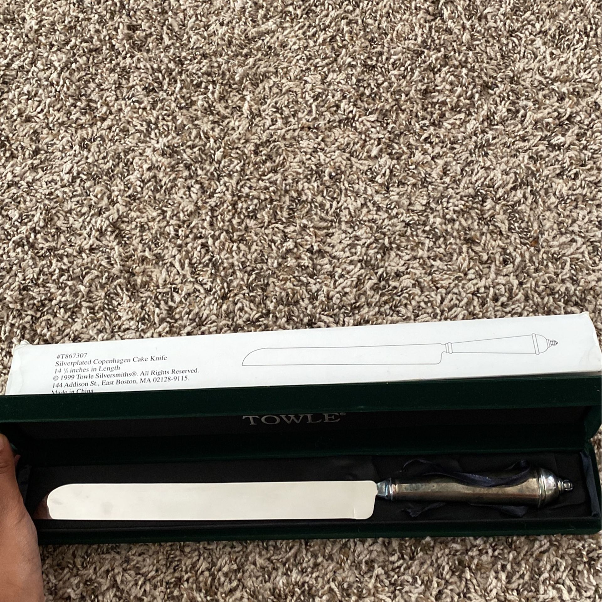 Vintage 1999 Towle SilverSmiths Silver plated Copenhagen Cake Knife