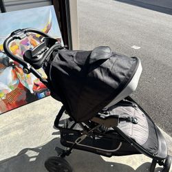 Gently Used Baby Stroller – Excellent Condition