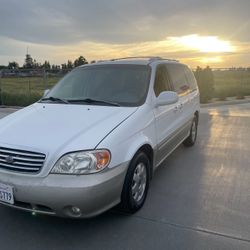 2002 KIA Sedona