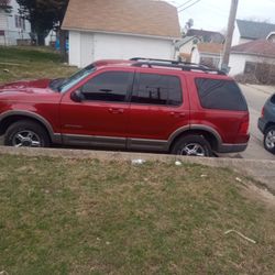 2002 Ford Explorer