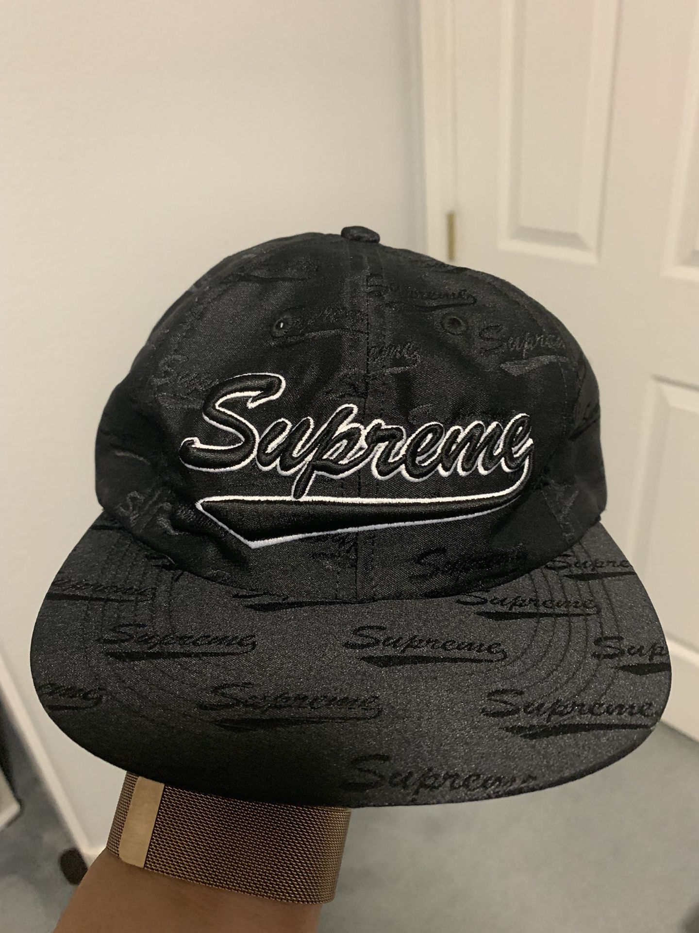 Supreme Jacquard Script hat