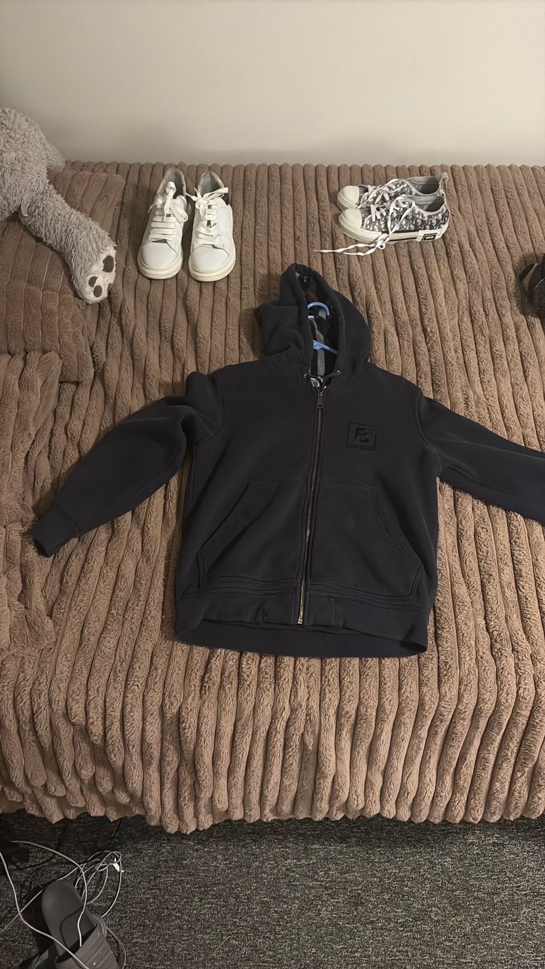 BBerry bodies zip