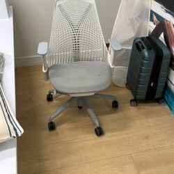 Herman Miller Sayl Chair