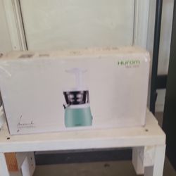 Juicer- Hurom