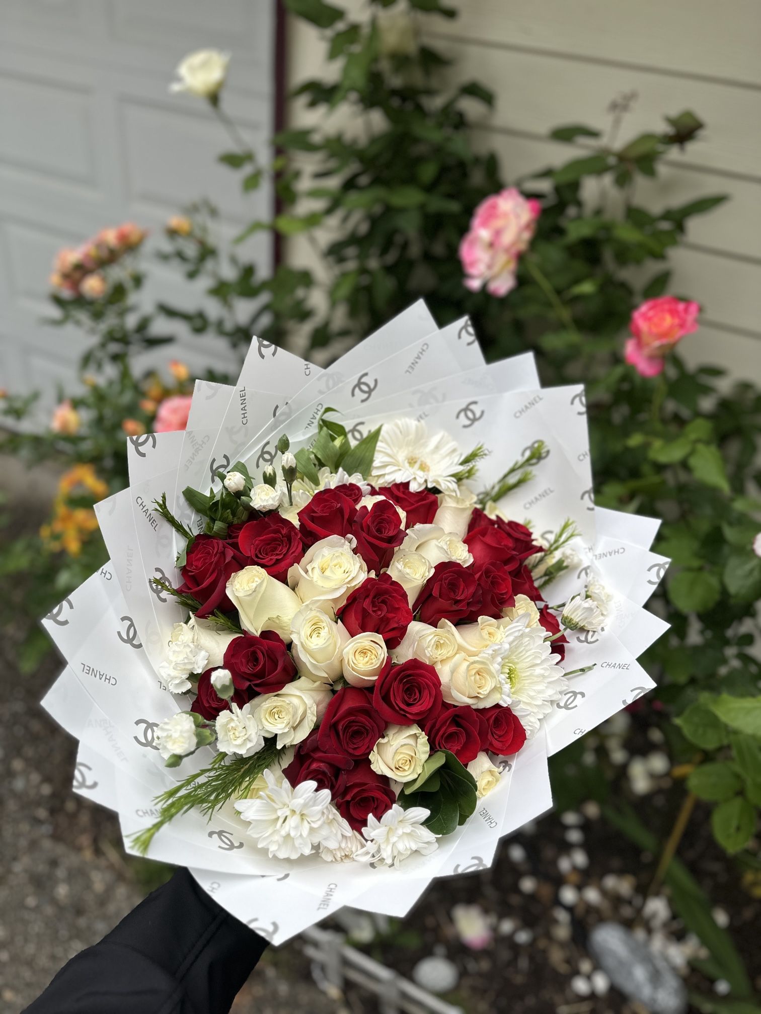 Ramo De Rosas