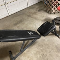 Ajustable Weight Lifting Banch.